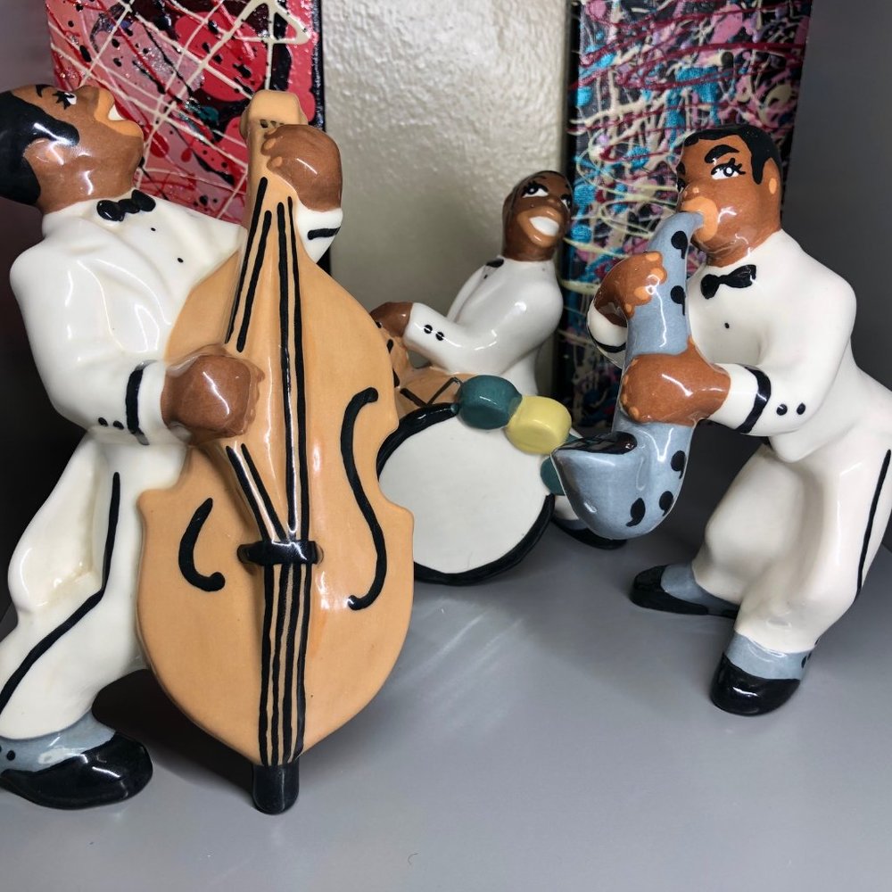 VINTAGE AFRICAN AMERICAN JAZZ BAND FIGURINE SET (3PCS)